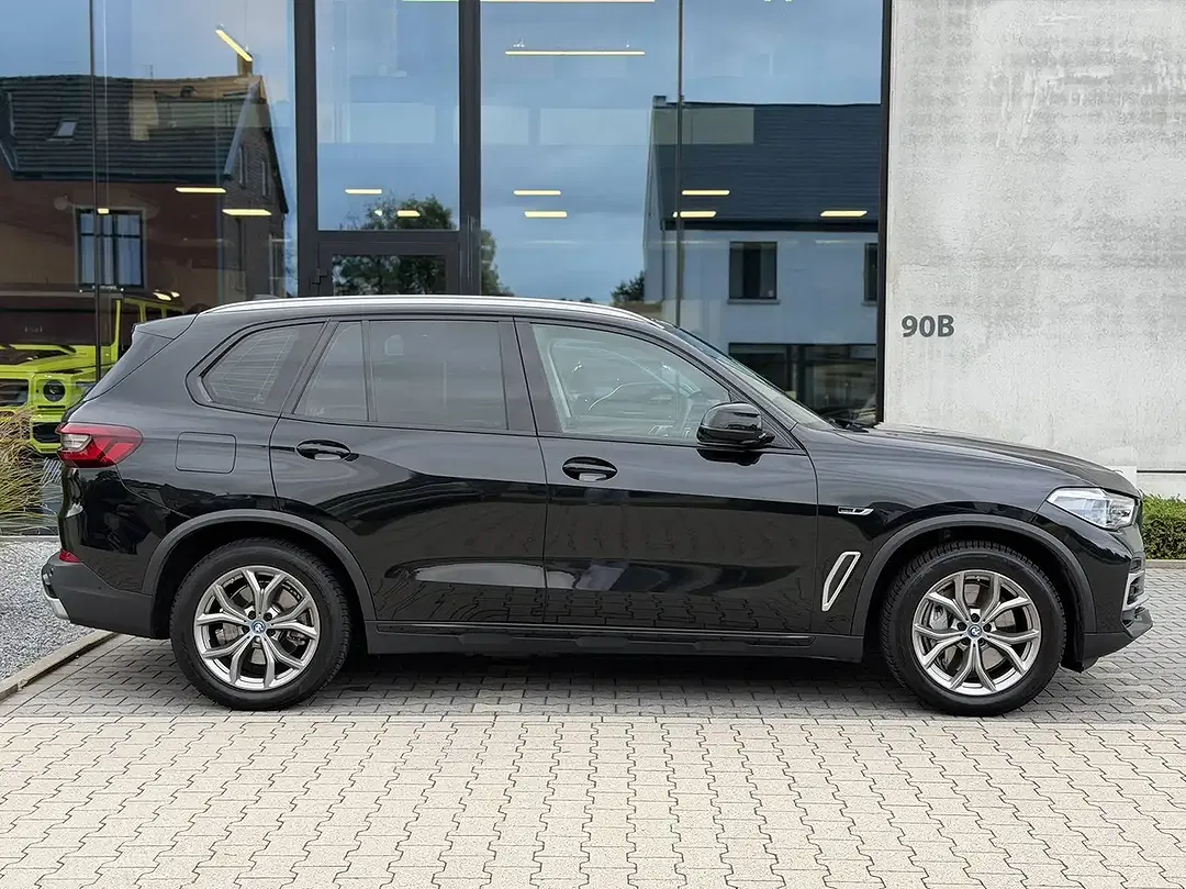BMW X5 xDrive - Thumbnail 3