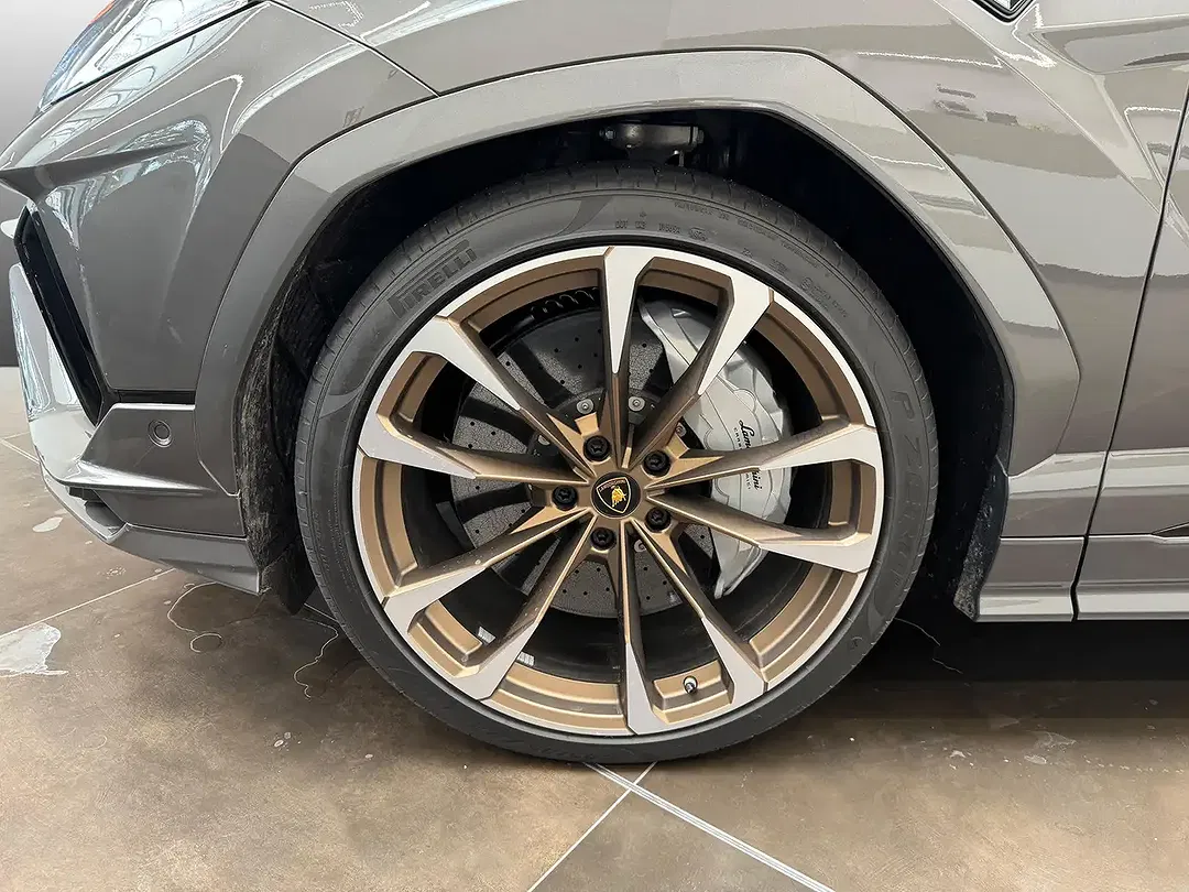 Lamborghini Urus S - Thumbnail 9