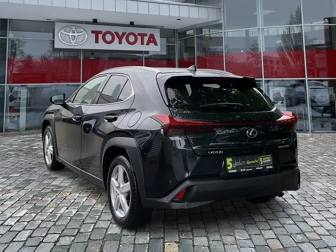 Lexus UX 250h Style Edition - Thumbnail 4