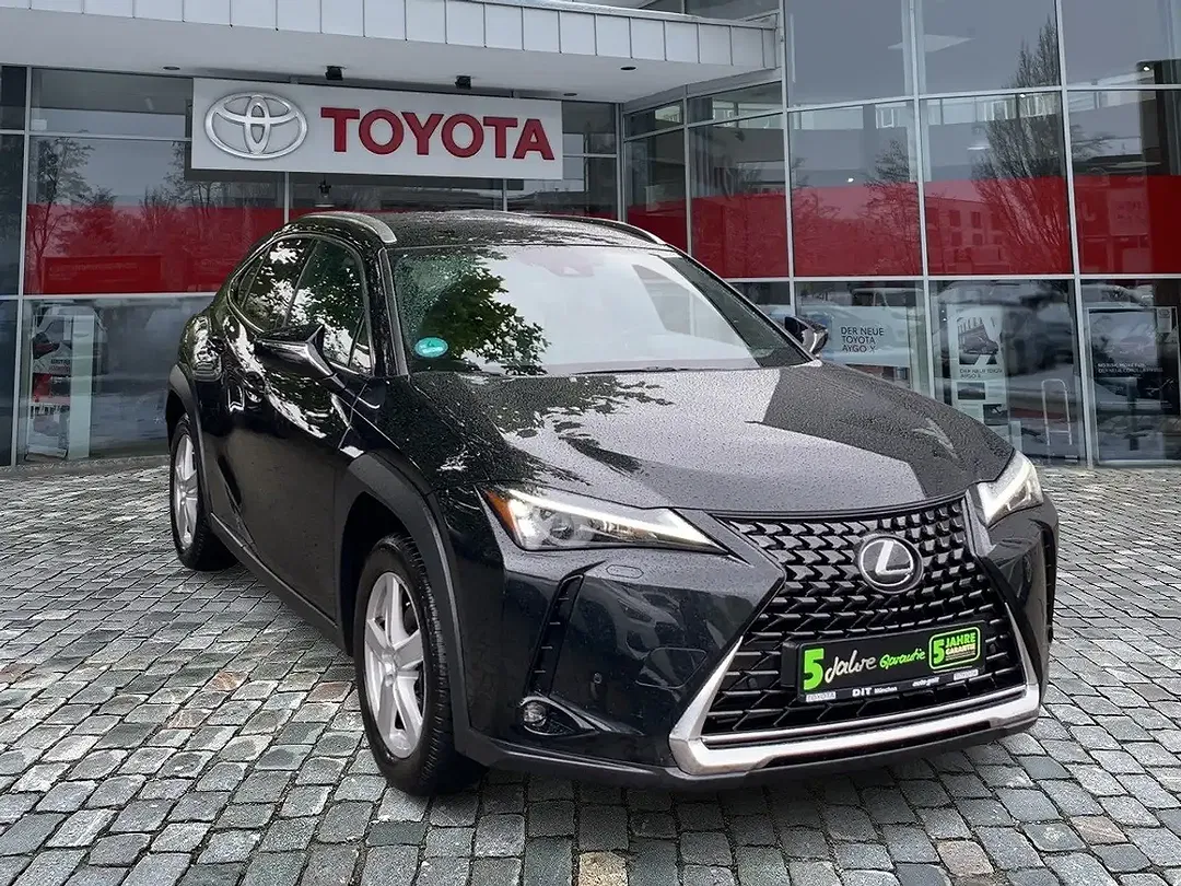Lexus UX 250h Style Edition - Thumbnail 7