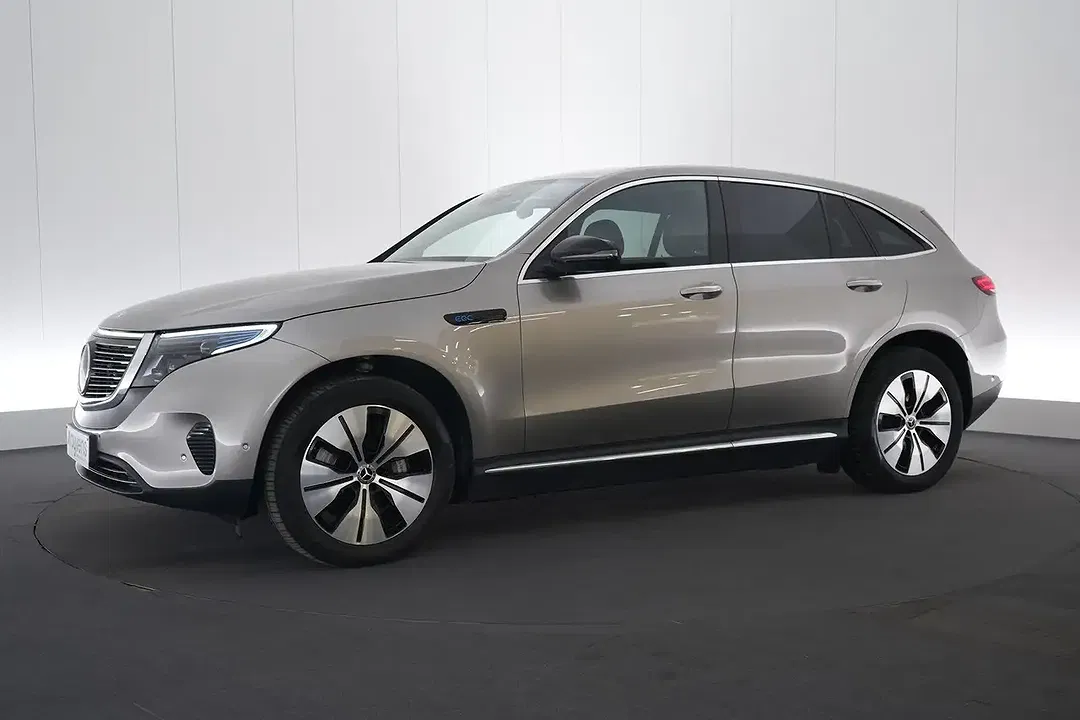 Mercedes-Benz EQC 400 4MATIC - foto 2