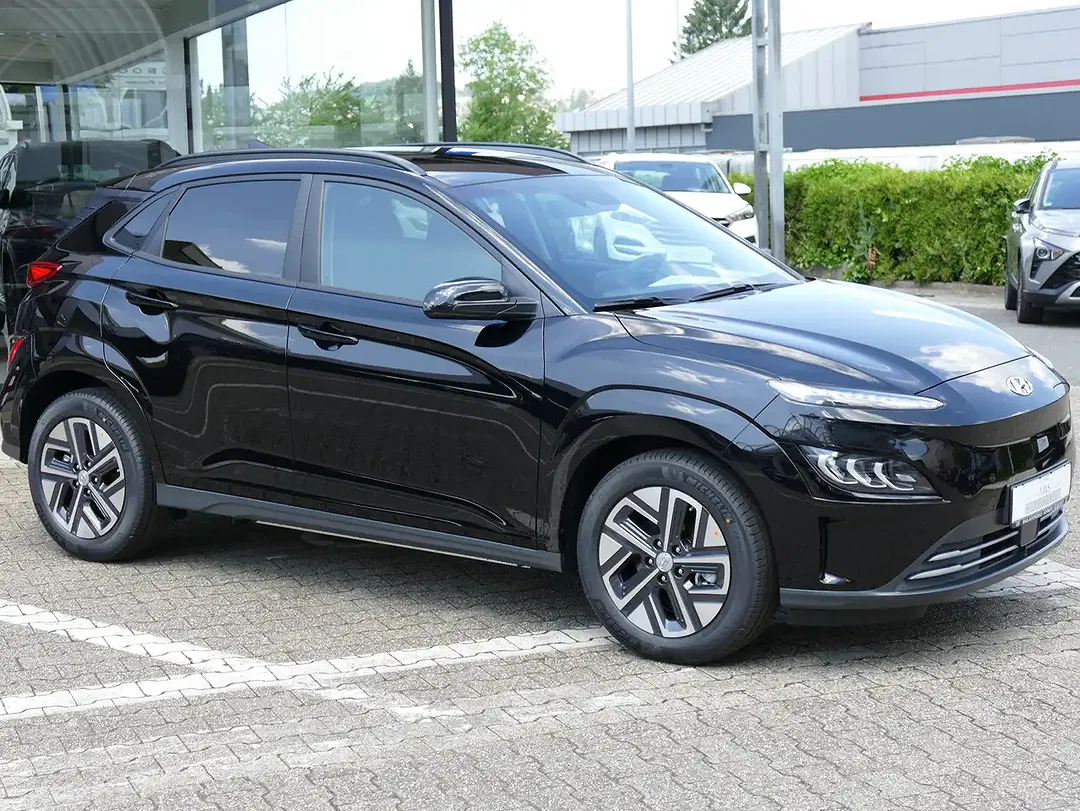 Hyundai KONA EV Advantage - Thumbnail 3