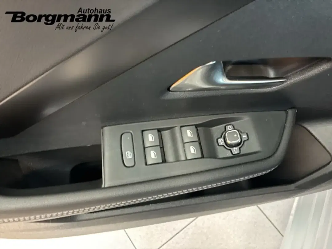 Opel Astra Hybrid GS - Thumbnail 10