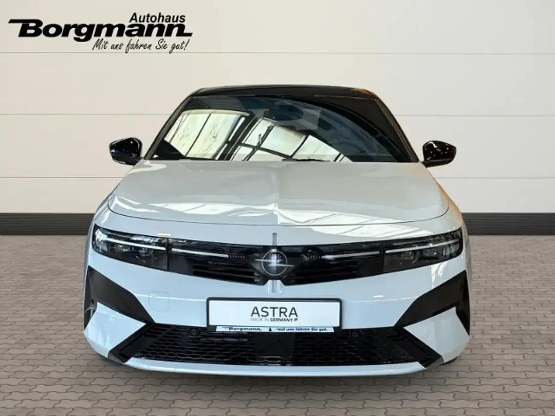 Opel Astra Hybrid GS - Thumbnail 2