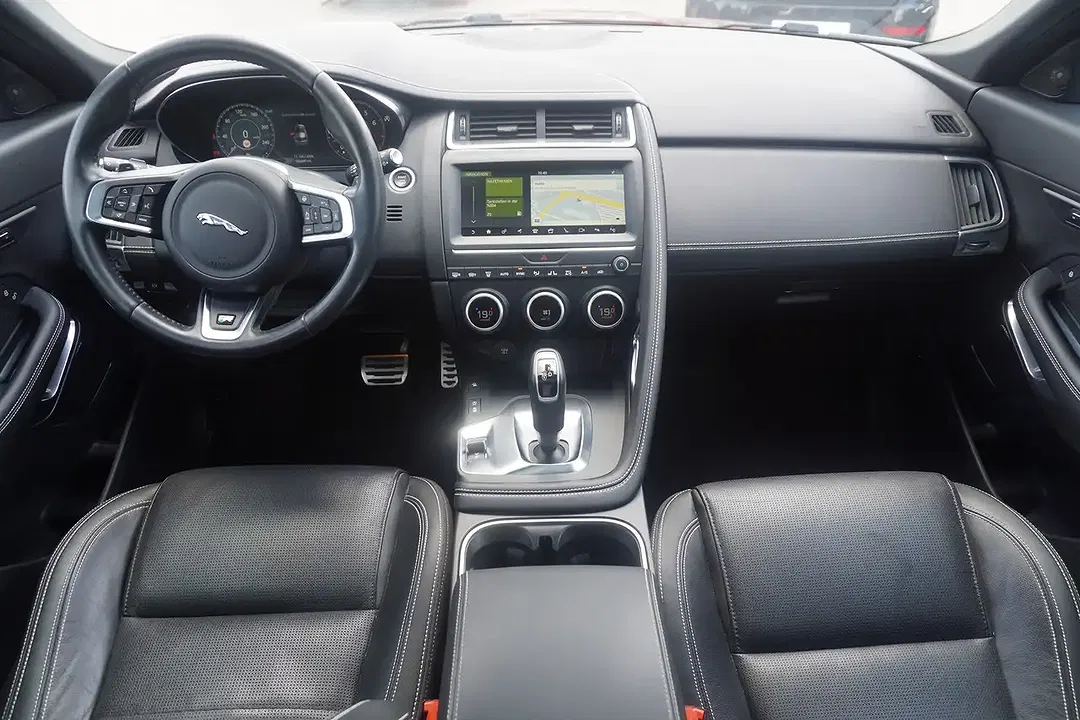 Jaguar E-Pace 2.0 4x4 R-Dynamic SE - Thumbnail 11
