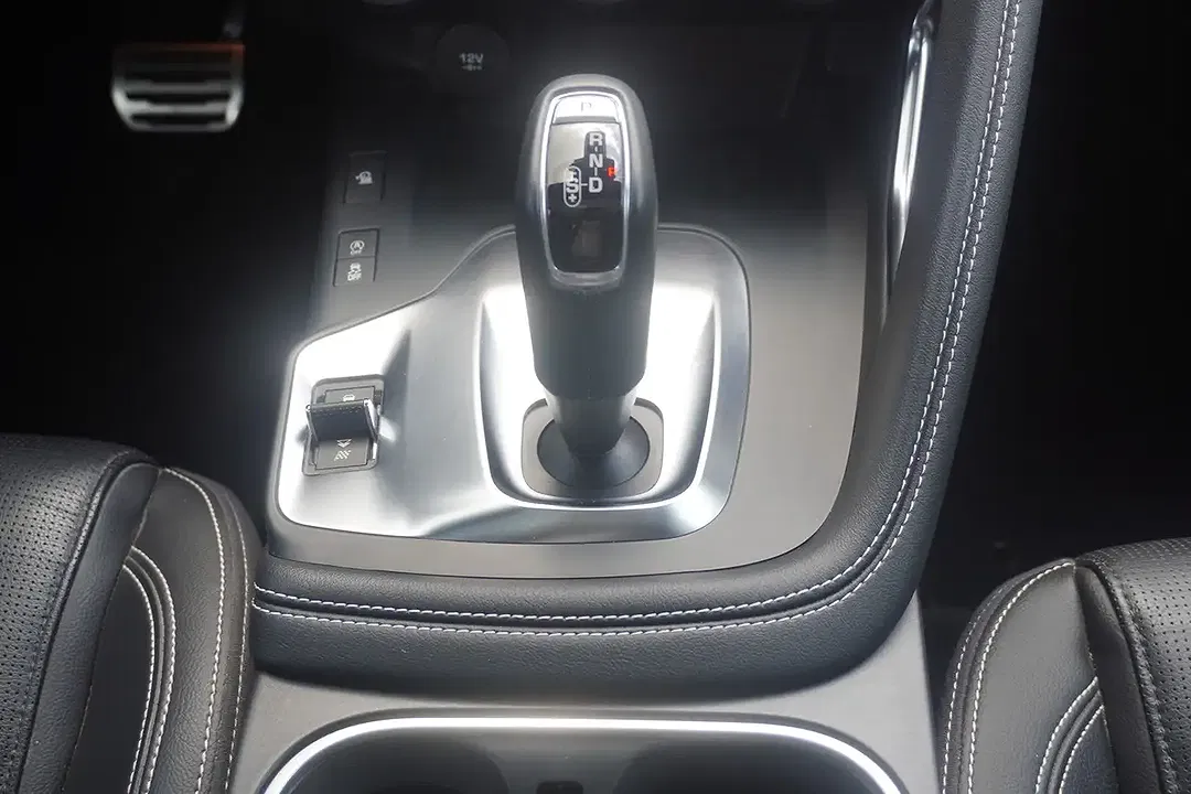 Jaguar E-Pace 2.0 4x4 R-Dynamic SE - foto 14
