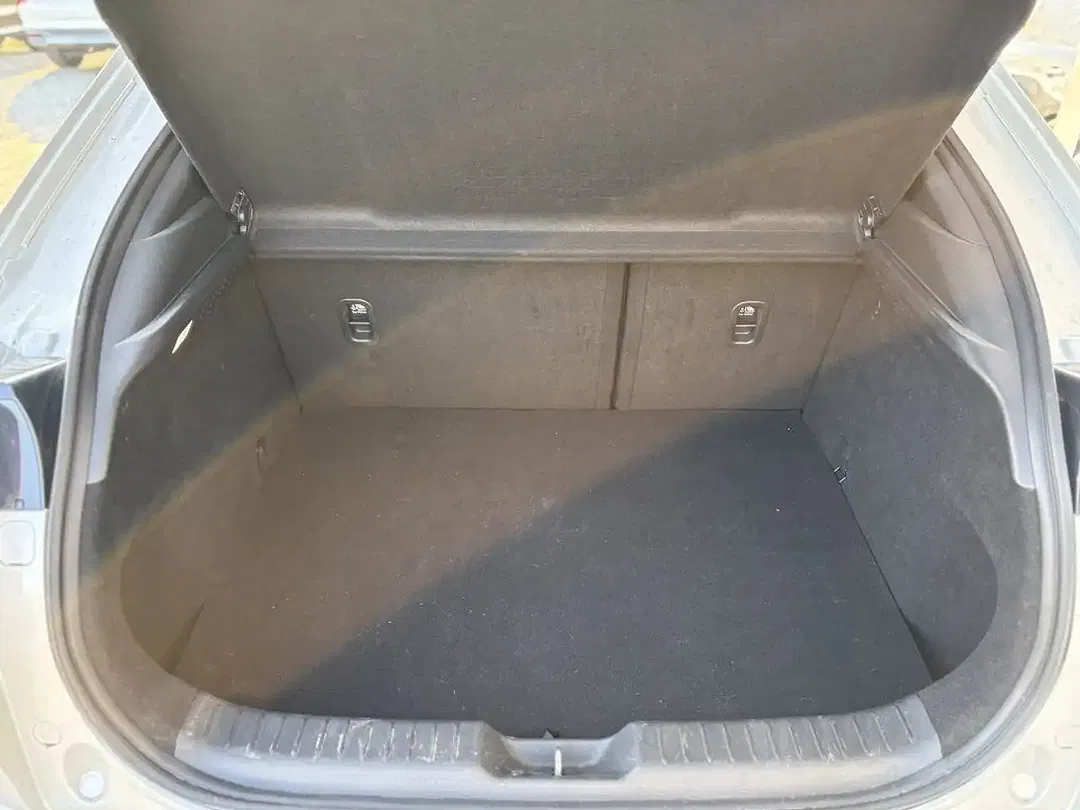 Mazda MX-30 e-SKYACTIV Premium - Thumbnail 7