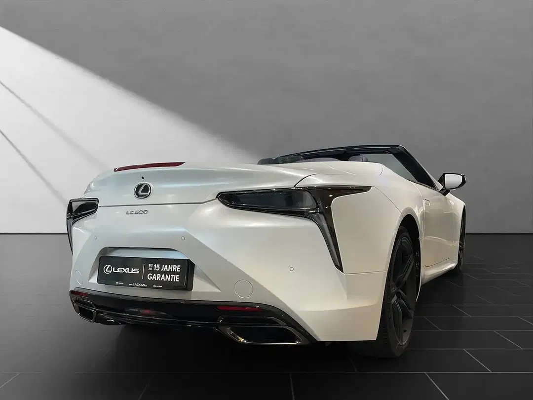 Lexus LC 500 Ultimate Edition - Thumbnail 4