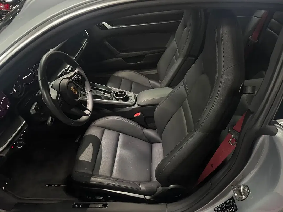 Porsche 992 Carrera S - Thumbnail 13