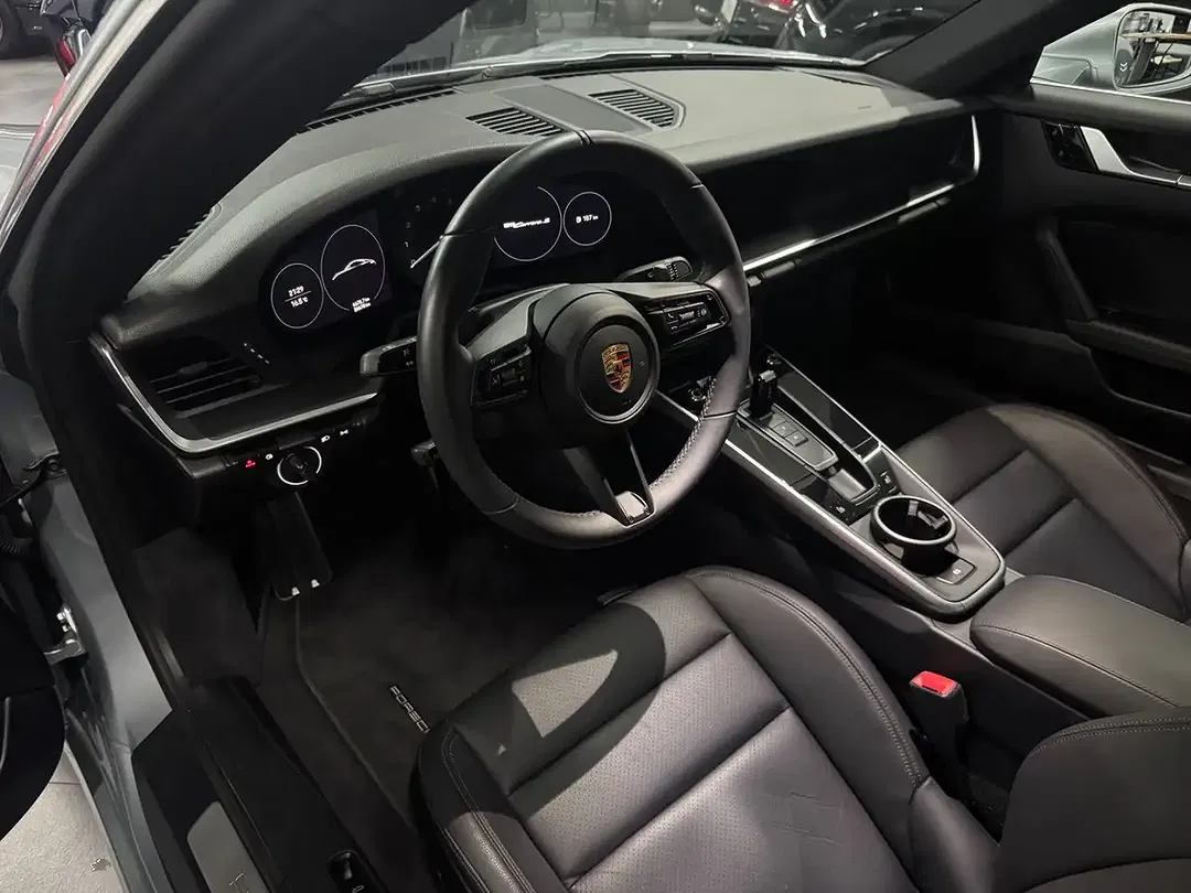 Porsche 992 Carrera S - Thumbnail 14