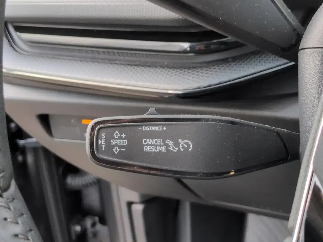 Skoda Superb TDI DSG Combi Essence - Thumbnail 14