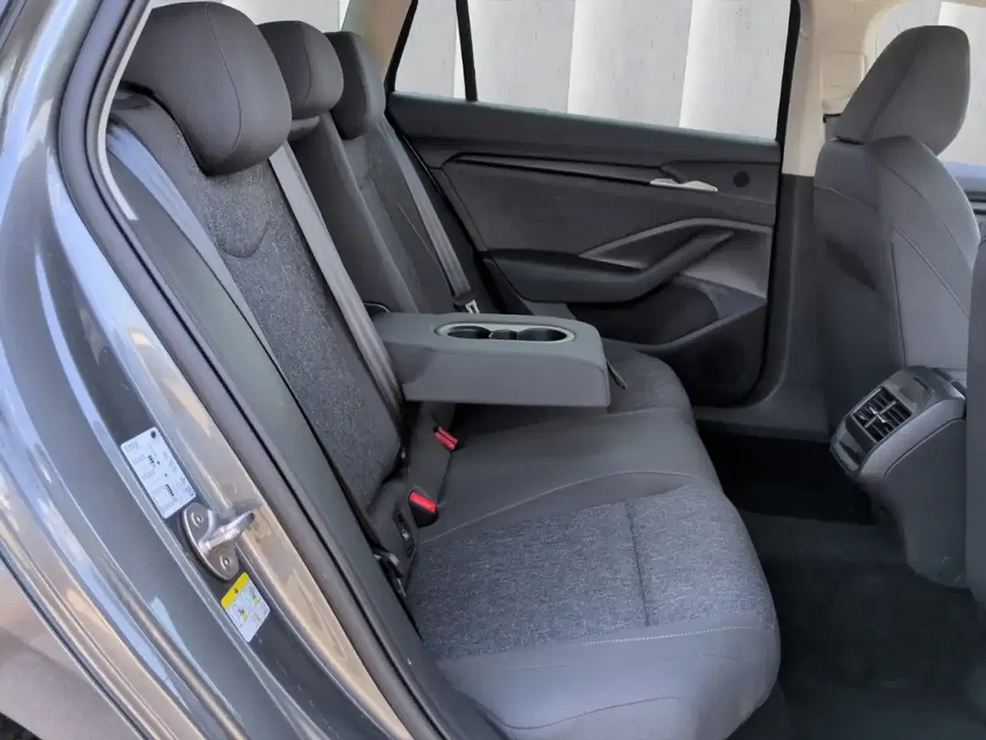 Skoda Superb TDI DSG Combi Essence - Thumbnail 8