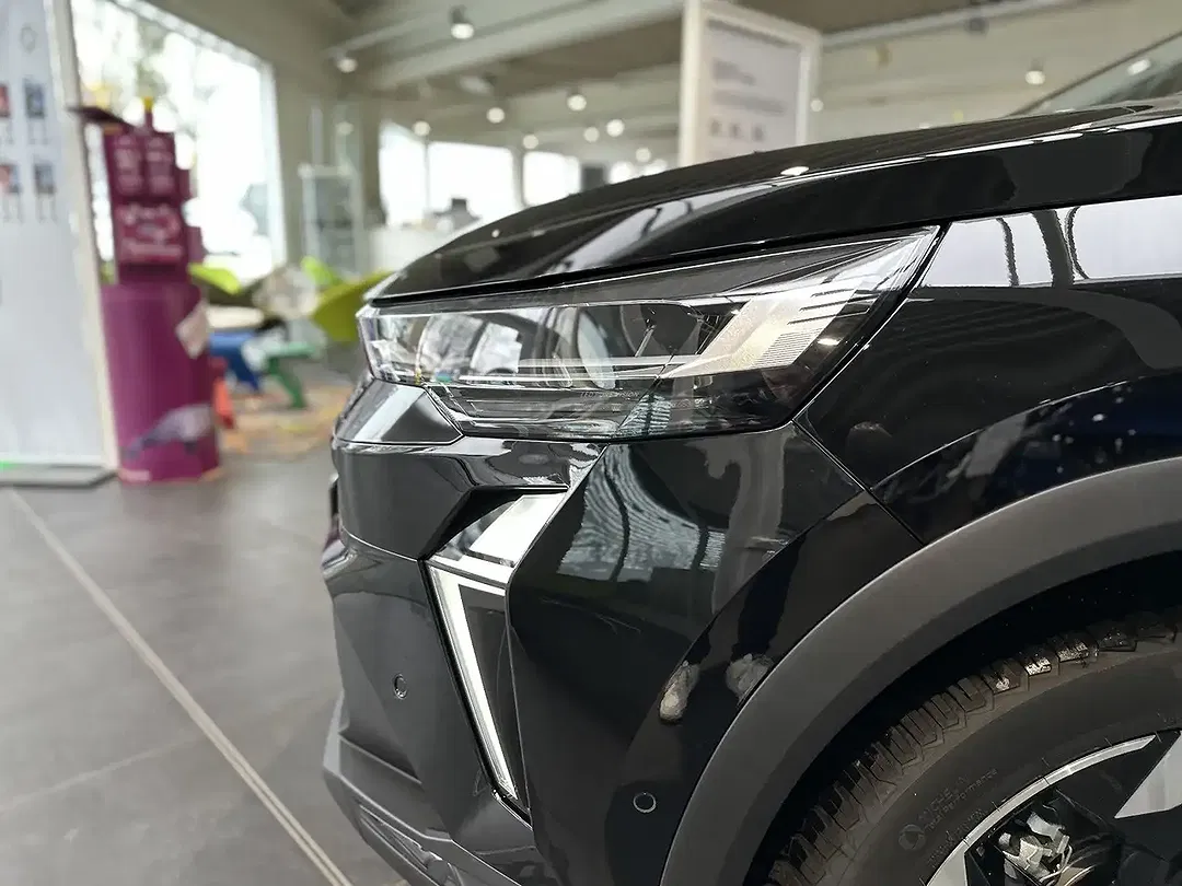 Renault Captur TCe Evolution - Thumbnail 4