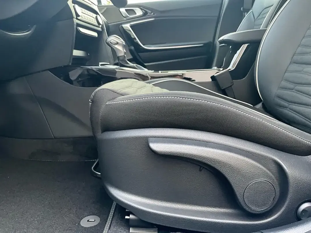 Kia Ceed / cee'd 1.5 DCT GT-Line - Thumbnail 14