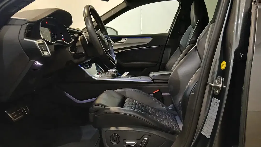 Audi RS6 4.0 TFSI quattro RS Avant - Thumbnail 10