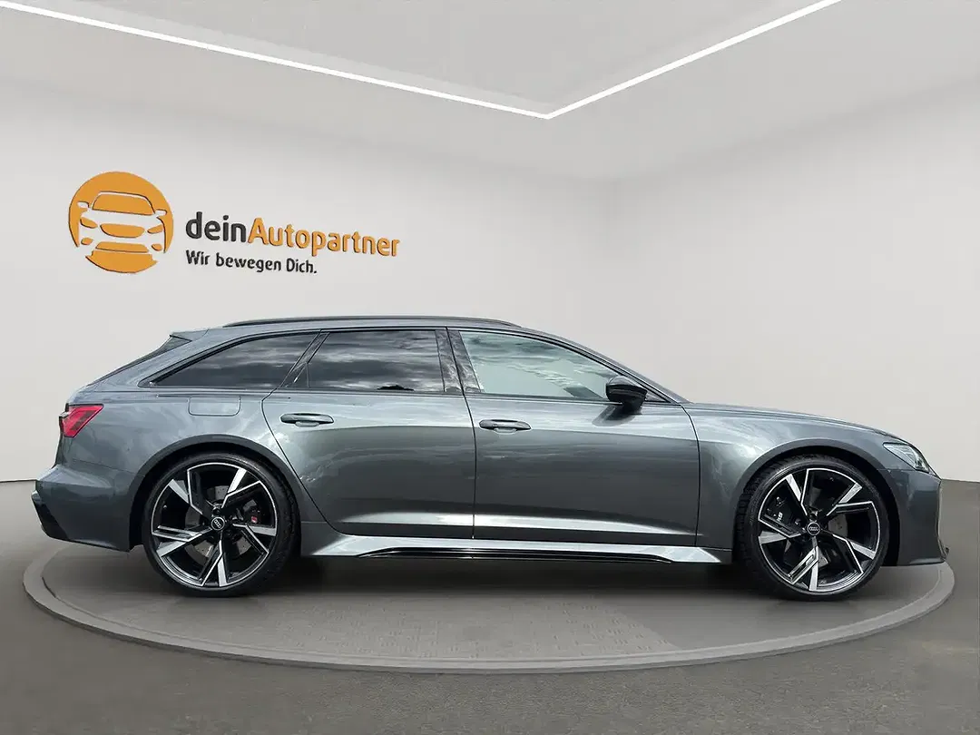 Audi RS6 4.0 TFSI quattro RS Avant - Thumbnail 4