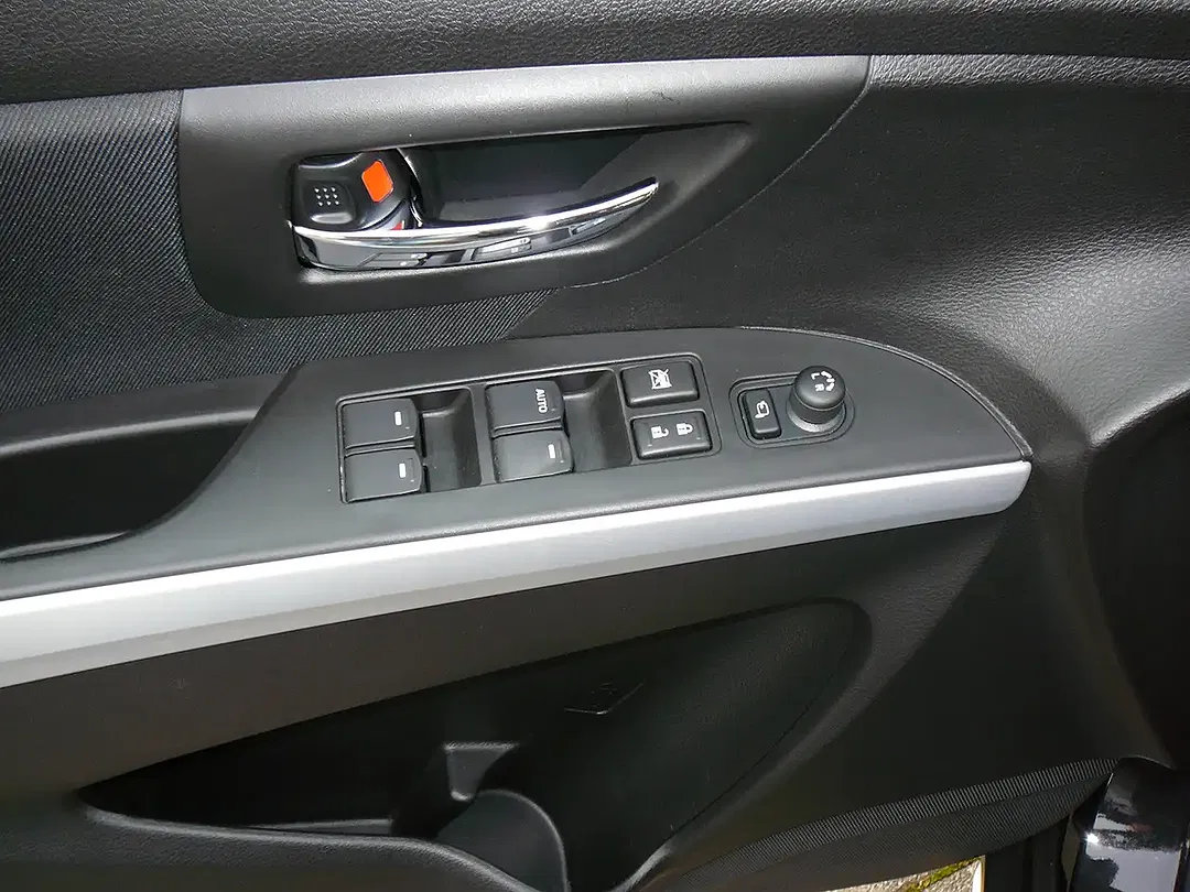 Suzuki SX4 S-Cross MHEV - Thumbnail 10