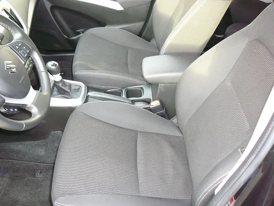 Suzuki SX4 S-Cross MHEV - Thumbnail 7