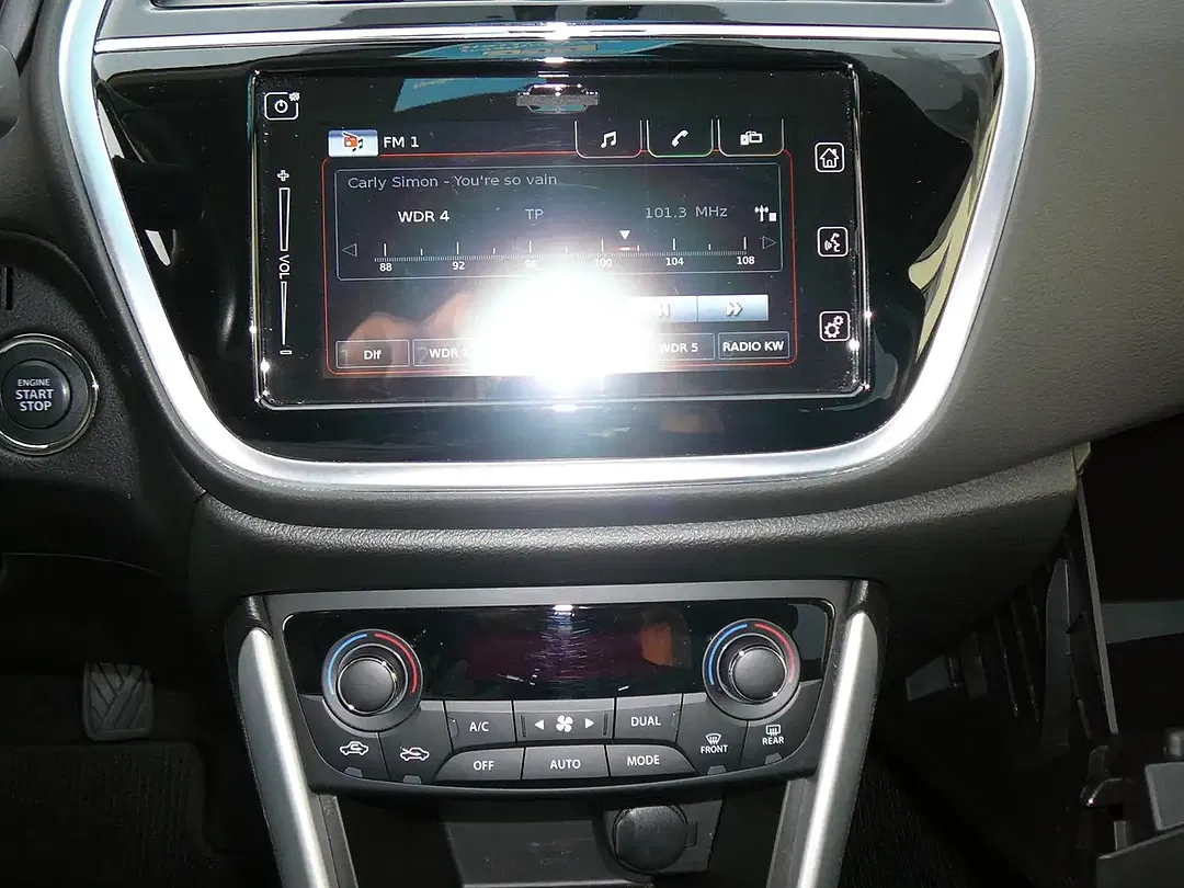 Suzuki SX4 S-Cross MHEV - Thumbnail 9