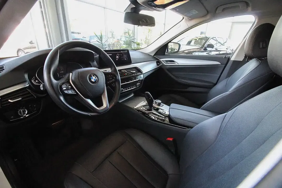 BMW 520 Touring Business - Thumbnail 6