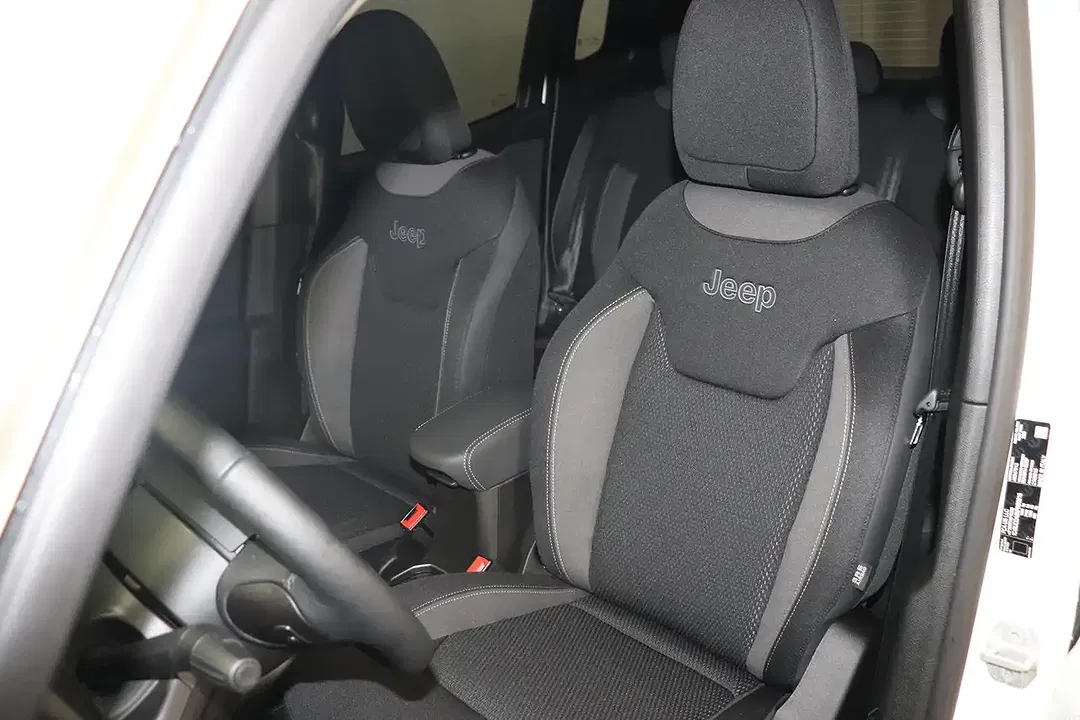 Jeep Renegade 1.5 T4 e-Hybrid Limited - Thumbnail 9
