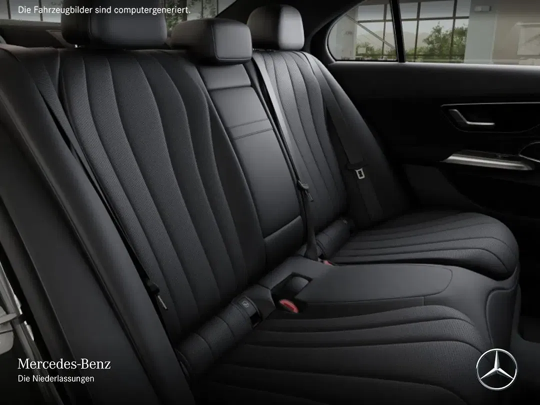 Mercedes-Benz E 220 4MATIC AMG Premium - Thumbnail 11
