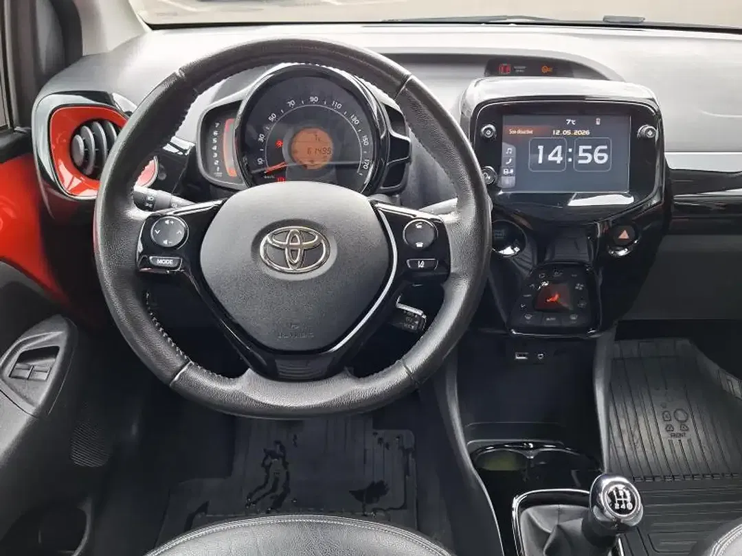 Toyota Aygo - Thumbnail 10