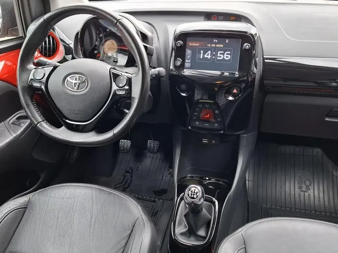 Toyota Aygo - Thumbnail 12