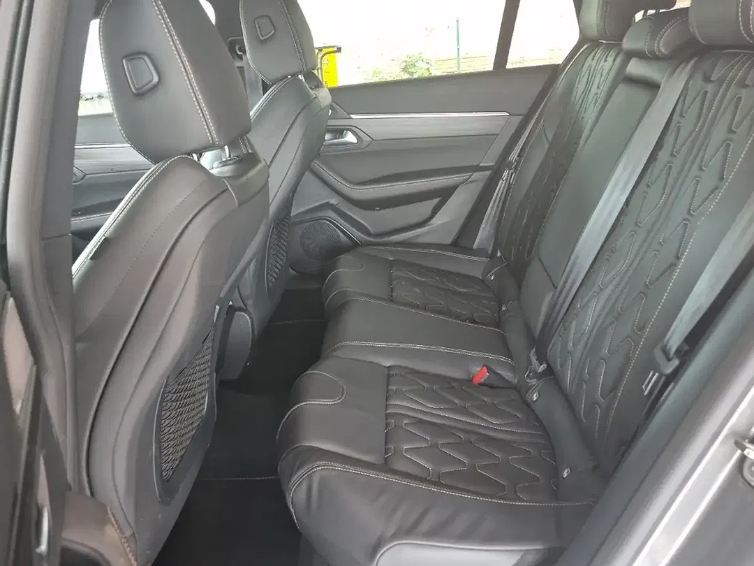 Peugeot 508 225 Hybrid PHEV GT SW - Thumbnail 13