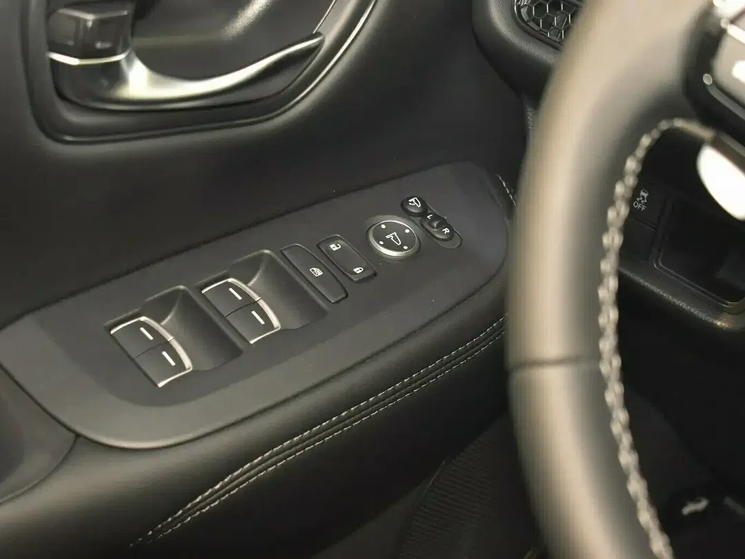 Honda ZR-V e:HEV Elegance - Thumbnail 10
