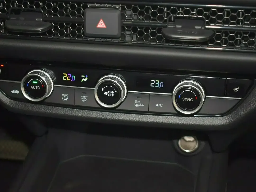 Honda ZR-V e:HEV Elegance - Thumbnail 6