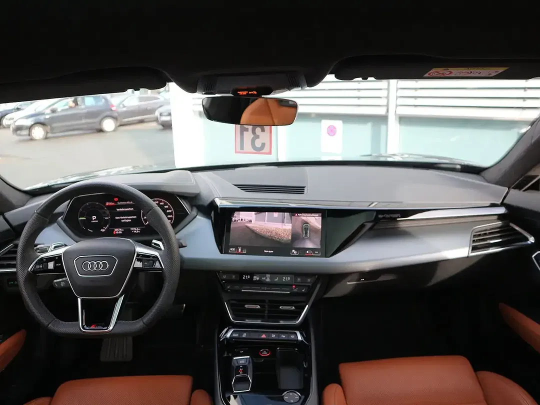 Audi RS e-tron GT Matrix LED - Thumbnail 14