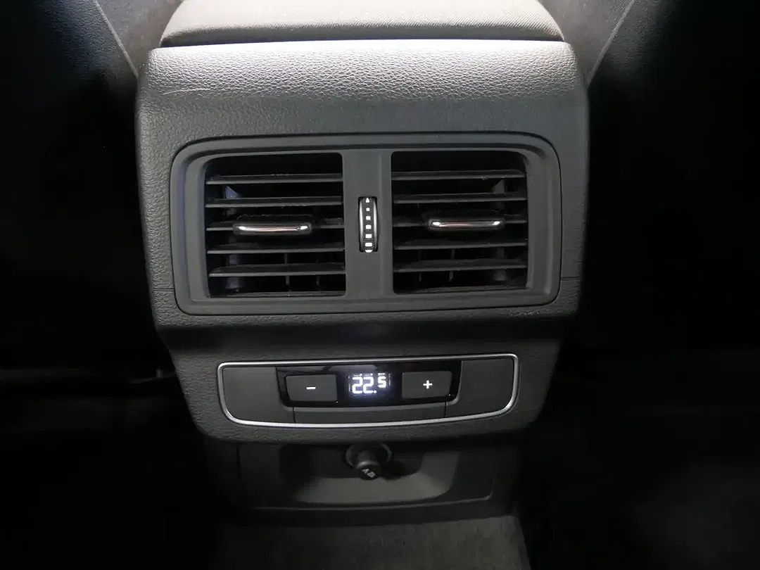 Audi Q5 55 TFSI e quattro Matrix LED Sportback S line - Thumbnail 13