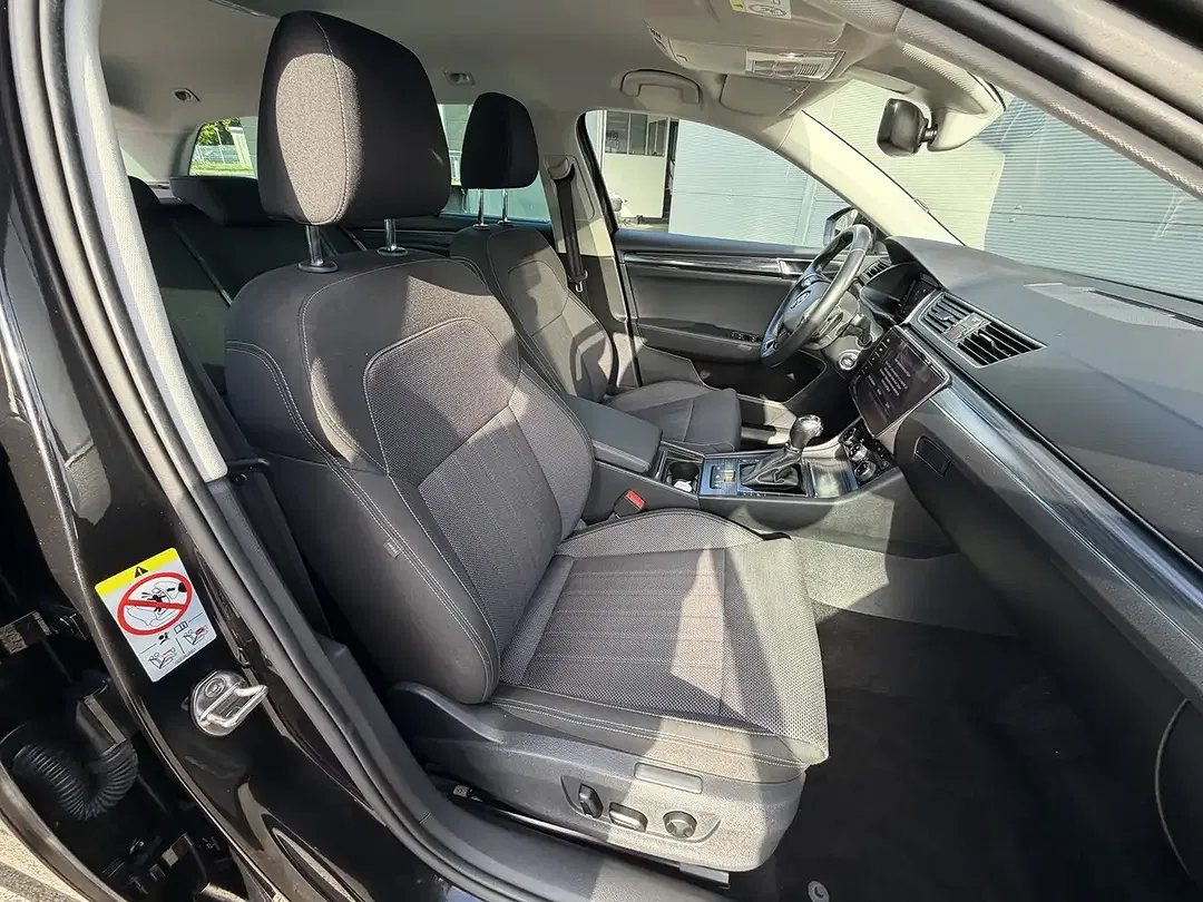 Skoda Superb 1.4 TSI iV DSG Combi Style - Thumbnail 11