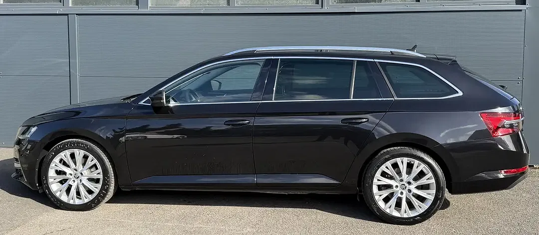 Skoda Superb 1.4 TSI iV DSG Combi Style - Thumbnail 6