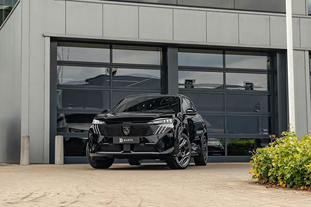 Peugeot 3008 GT Exclusive - Thumbnail 1