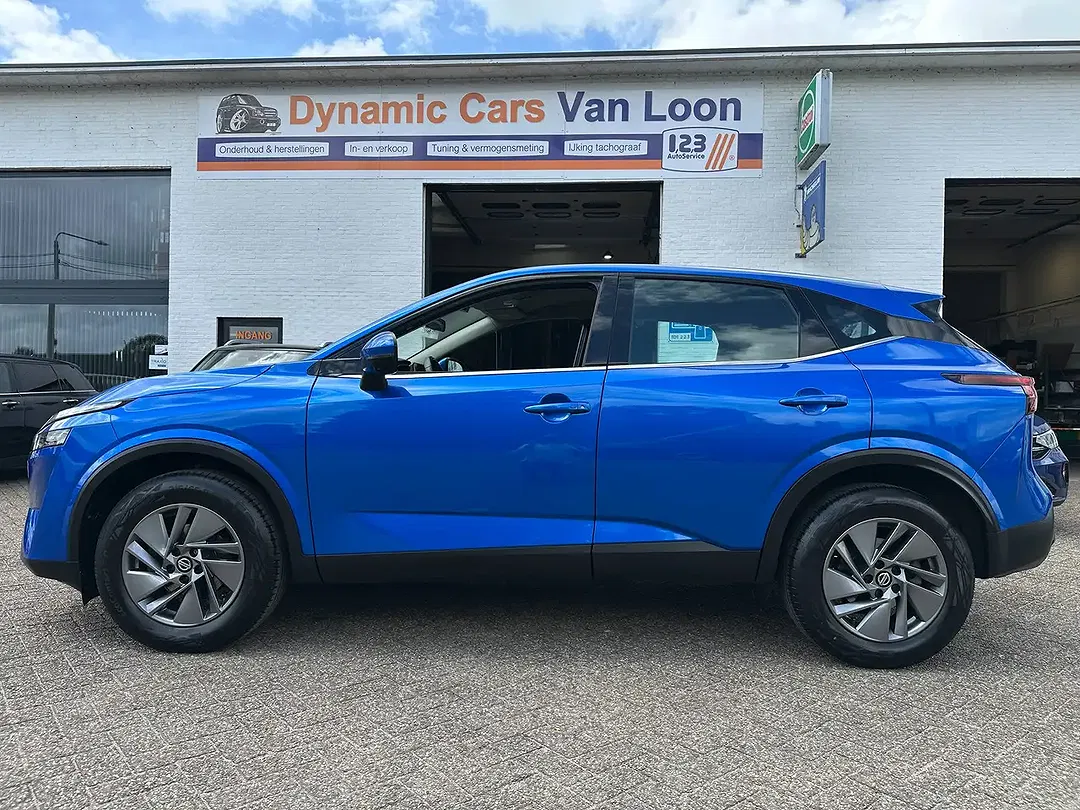 Nissan Qashqai DIG-T MHEV - Thumbnail 2