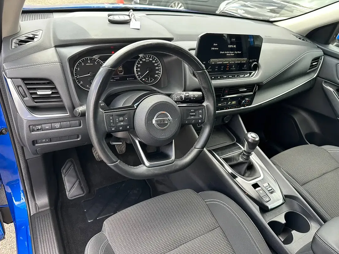 Nissan Qashqai DIG-T MHEV - Thumbnail 7