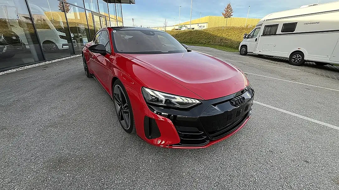 Audi e-tron GT quattro RS - Thumbnail 7