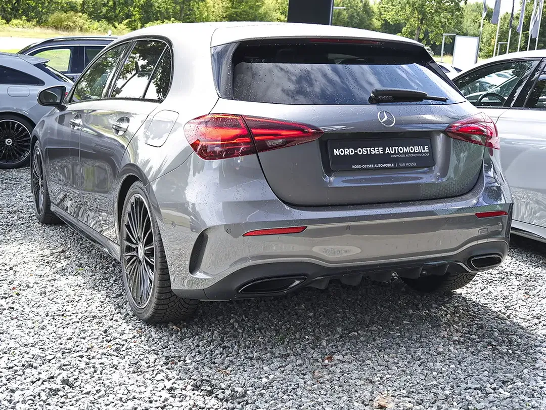 Mercedes-Benz A 200 AMG Night - Thumbnail 6
