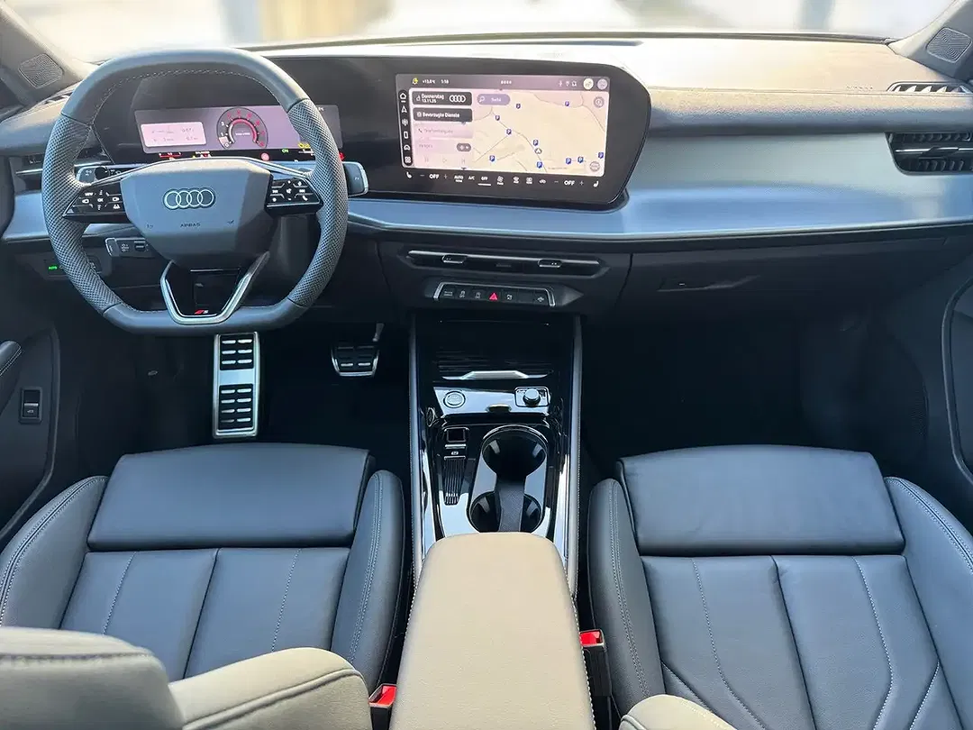Audi Q3 TFSI S tronic S line - Thumbnail 7