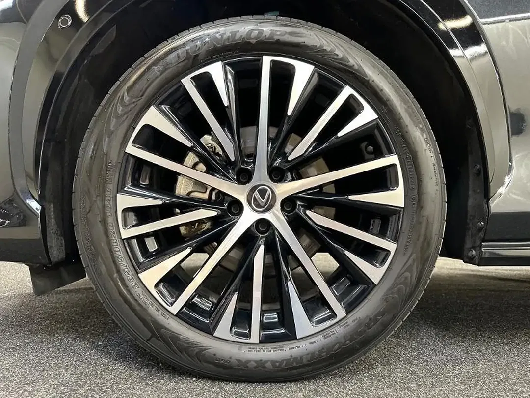 Lexus RZ 4x4 - Thumbnail 13