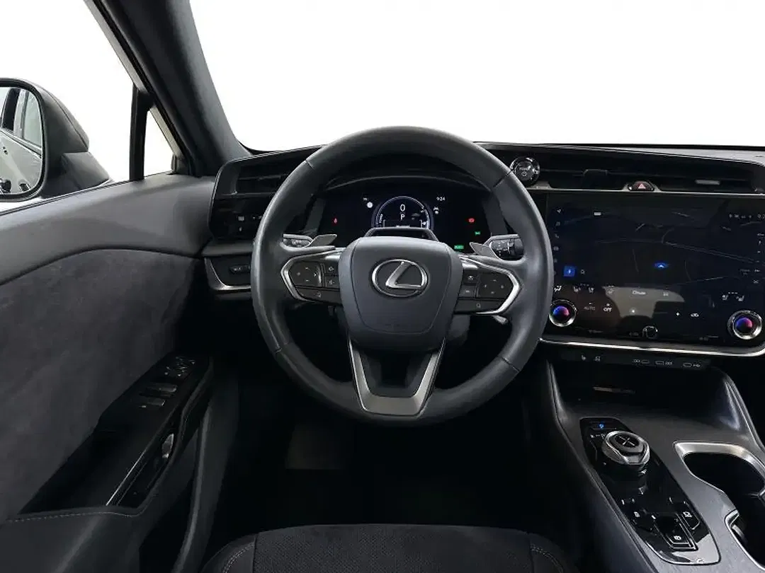 Lexus RZ 4x4 - Thumbnail 8