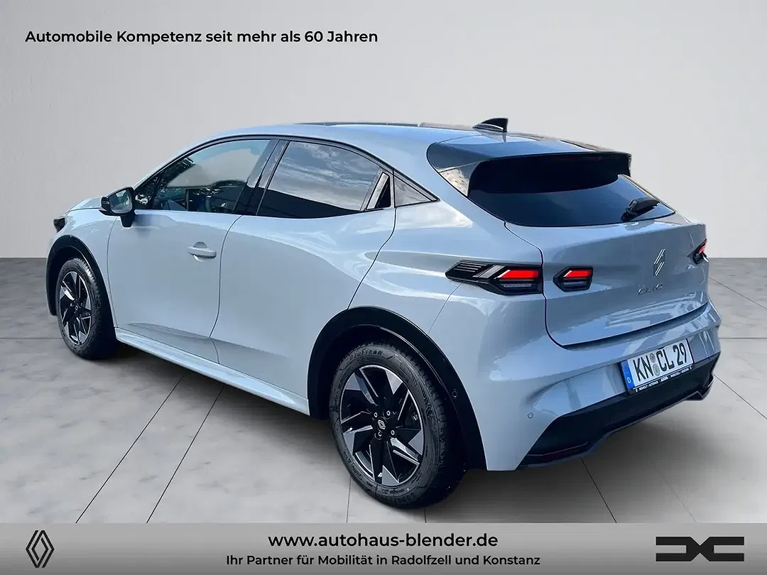 Renault Clio TCe Techno - Thumbnail 4