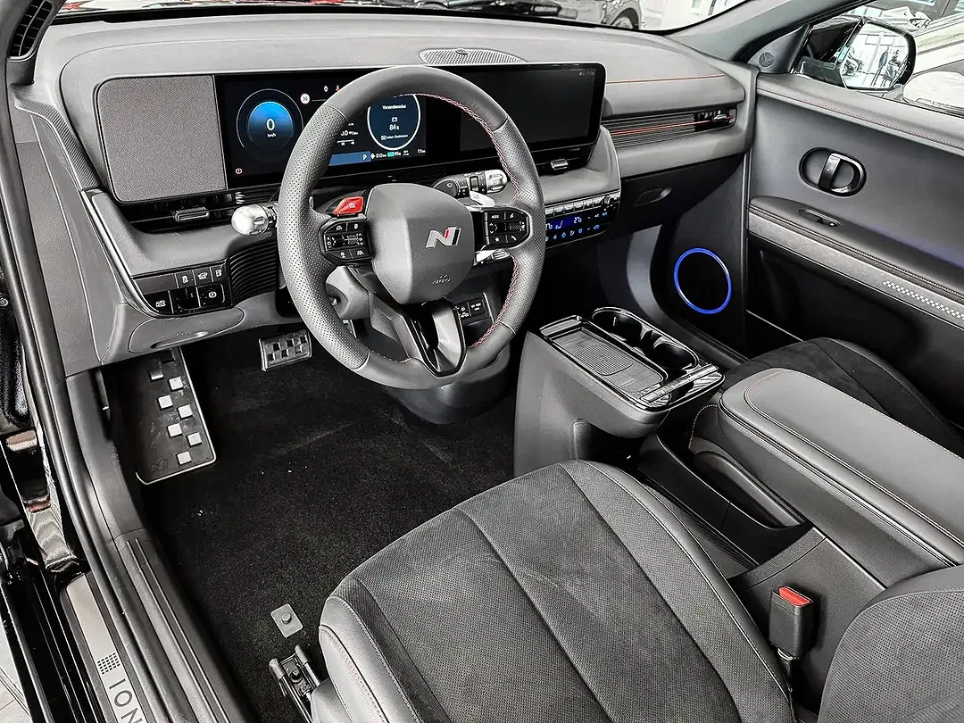 Hyundai IONIQ 5 N Line - Thumbnail 6