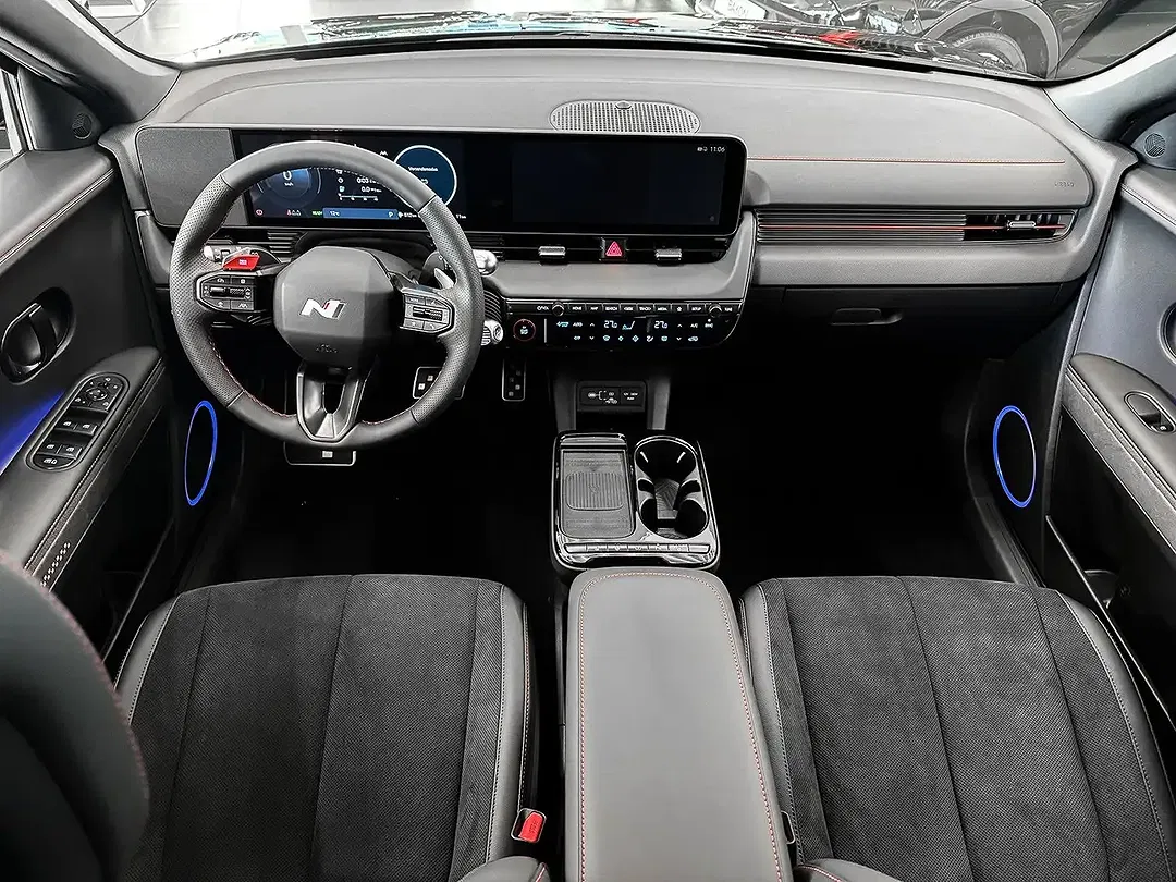 Hyundai IONIQ 5 N Line - Thumbnail 7