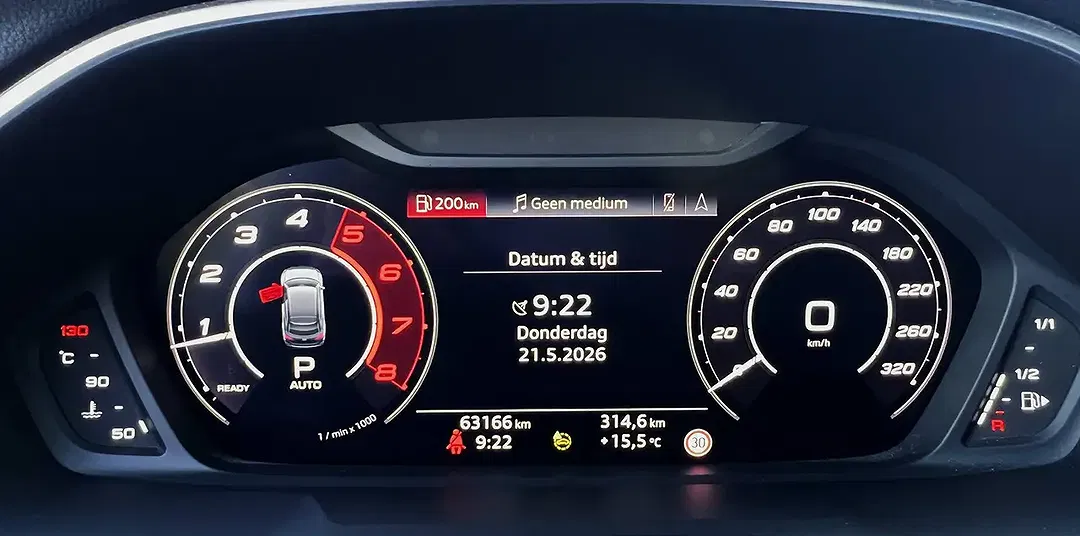 Audi RS Q3 2.5 TFSI S tronic quattro Matrix LED Sportback - Thumbnail 22