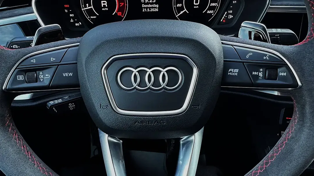 Audi RS Q3 2.5 TFSI S tronic quattro Matrix LED Sportback - Thumbnail 26