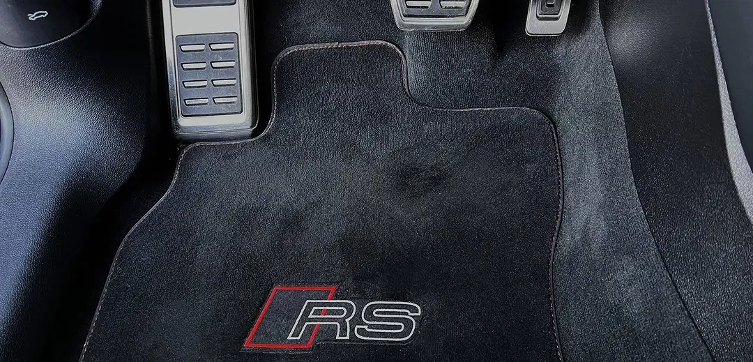 Audi RS Q3 2.5 TFSI S tronic quattro Matrix LED Sportback - Thumbnail 36