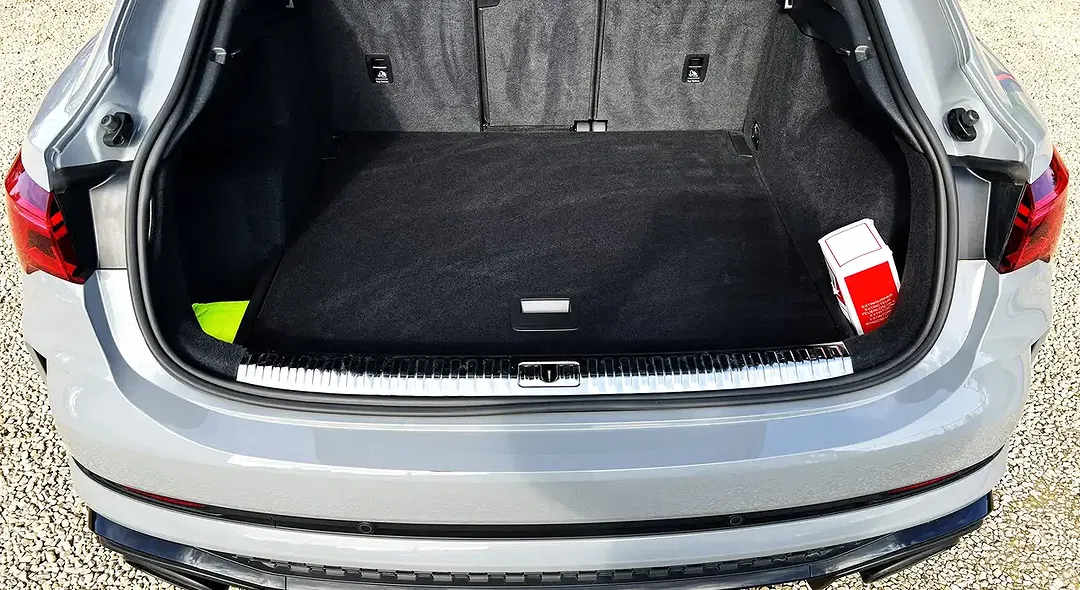 Audi RS Q3 2.5 TFSI S tronic quattro Matrix LED Sportback - foto 37